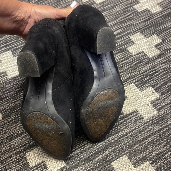 BCBG Black Suede Boots Size 7 - Picture 4 of 5